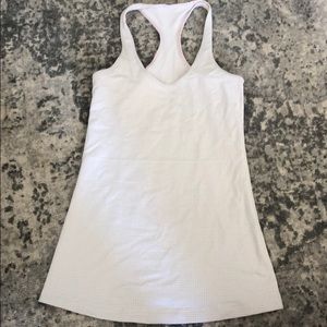 Lululemon workout top